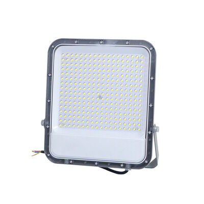 ไฟสปอร์ตไลท์ LED กันน้ำ IP65 KCD พร้อมรีโมทคอนโทรลและเซ็นเซอร์ตรวจจับความเคลื่อนไหวสำหรับใช้ภายนอกอาคาร